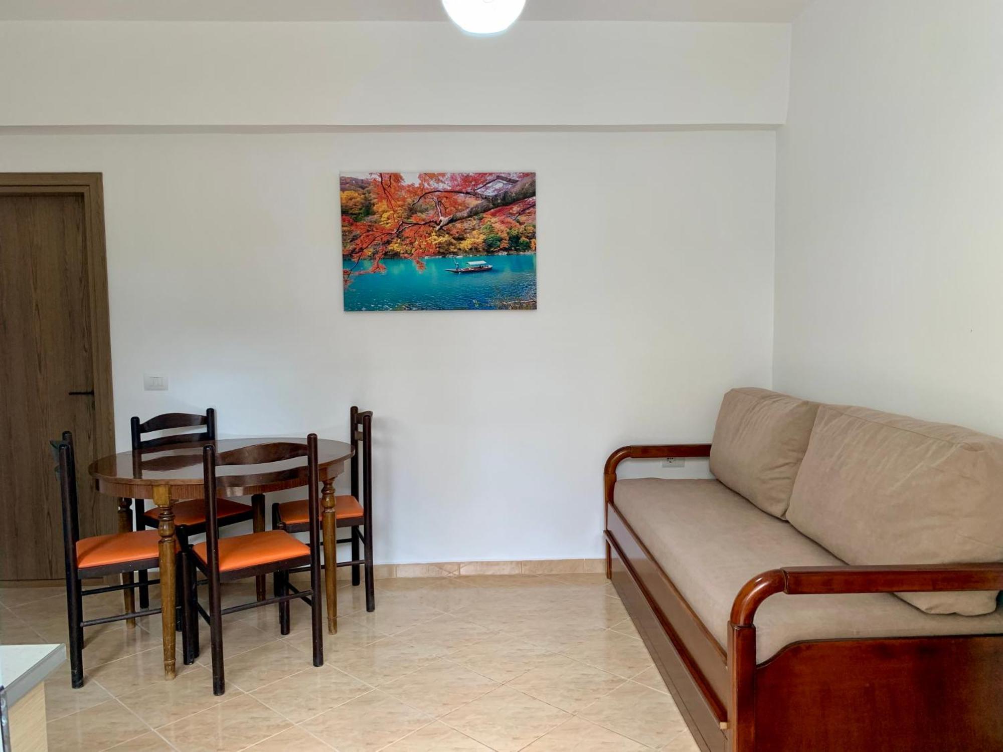 Maxus Apts Sarande Exterior photo