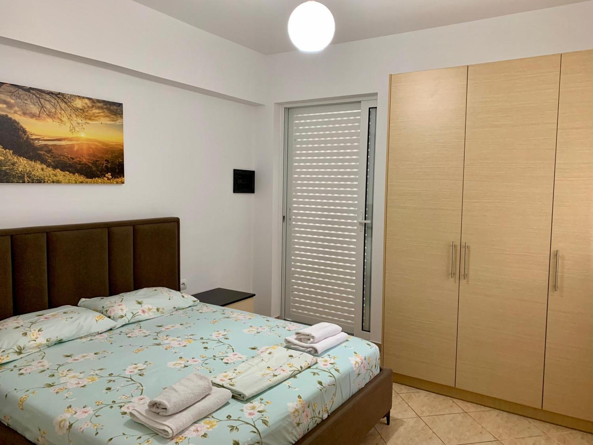 Maxus Apts Sarande Exterior photo